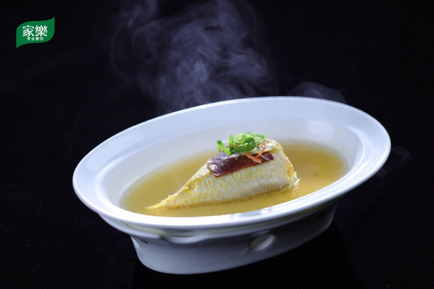 九游娱乐:2024年过半专业主厨该如何把握下半年餐饮发展新趋势?(图6)