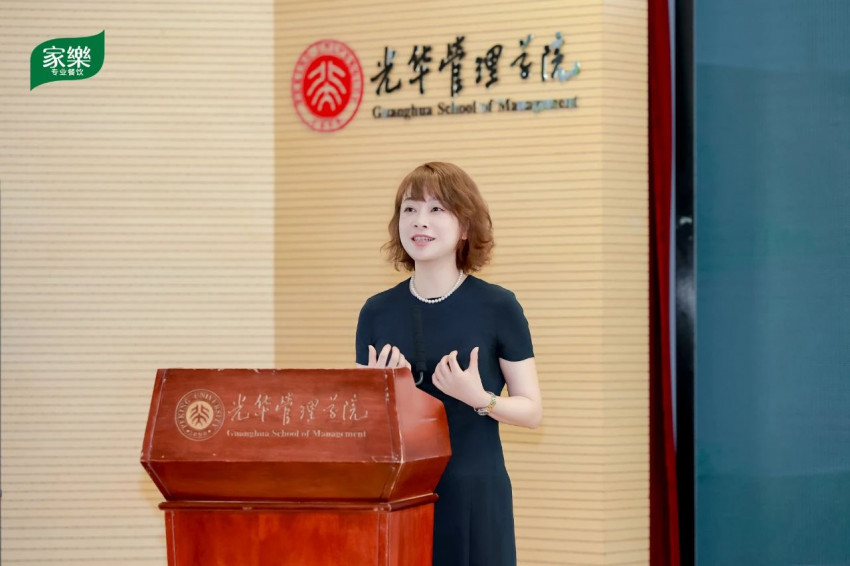 九游娱乐:2024年过半专业主厨该如何把握下半年餐饮发展新趋势?(图2)