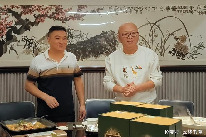 九游娱乐文化:美食之路匠心之旅——专访安庆百合人家酒店总经理余升武先生(图2)