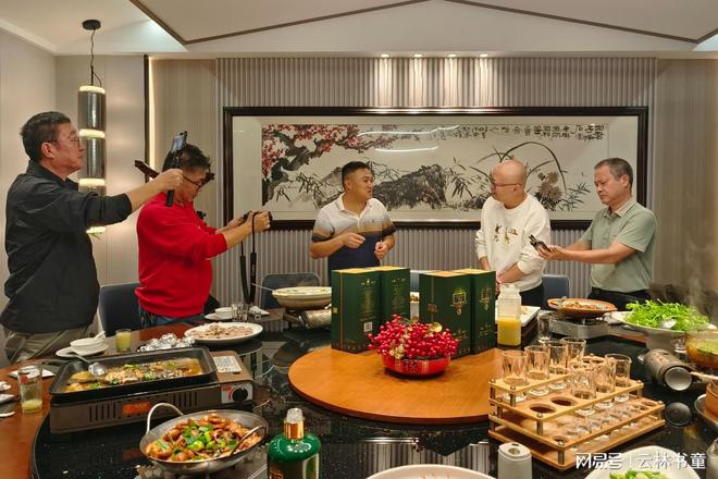 九游娱乐文化:美食之路匠心之旅——专访安庆百合人家酒店总经理余升武先生(图6)