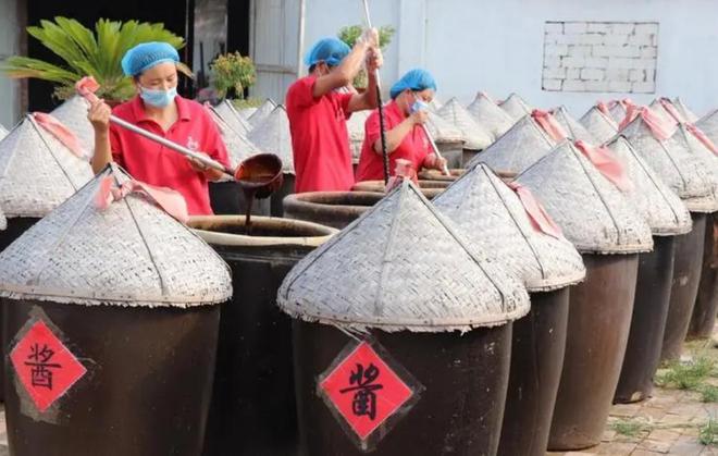 网友称豆瓣酱中吃出鼠头厂家回应：产品中不可能出现新鲜毛发(图4)