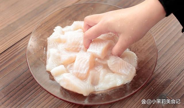 九游娱乐文化：今日霜降吃暖比穿暖更重要5道热乎菜温暖身心(图3)