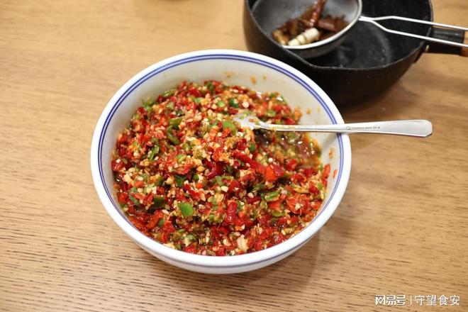 原创丨教你擦亮眼睛挑选优质豆瓣酱!嗜辣的你一定要牢记(图3)