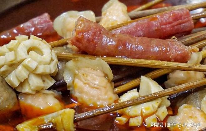 九游娱乐文化:串串香的利润有多大?揭秘创业的真实收益(图2)