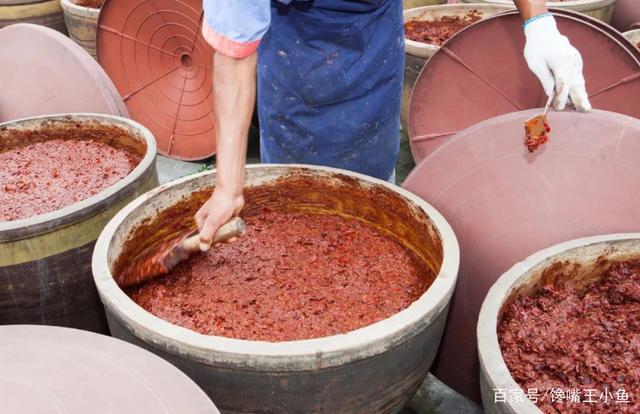 郫县豆瓣怎么挑?记住有这4个特征的别买再不担心买到“假货”(图3)