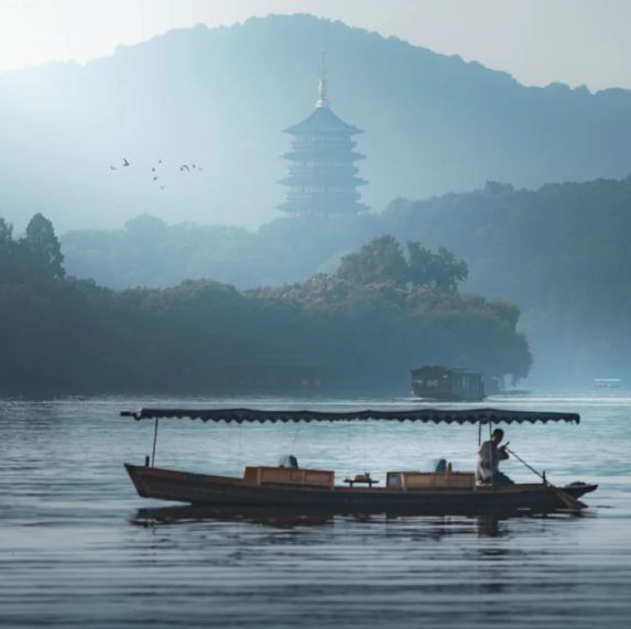 苏杭报团玩五天最佳路线苏州旅游美食推荐+住宿安排不踩雷！(图2)