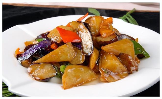 鱼香肉丝、素椒杂酱那些名不对货让人大呼被骗的川菜（一）(图2)