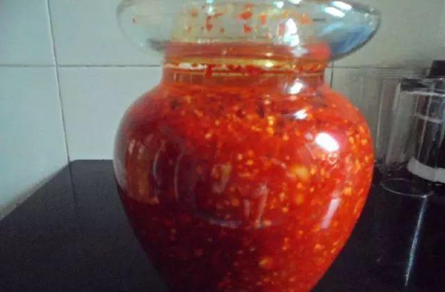 九游娱乐:姥姥秘传“豆瓣酱”配方老干妈都得服炒菜下饭一绝学会太赚(图3)