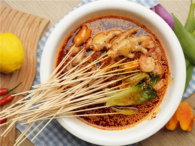 成就标杆品牌——臻鲜如何再攀巅峰荣获创新百味榜大奖?(图2)