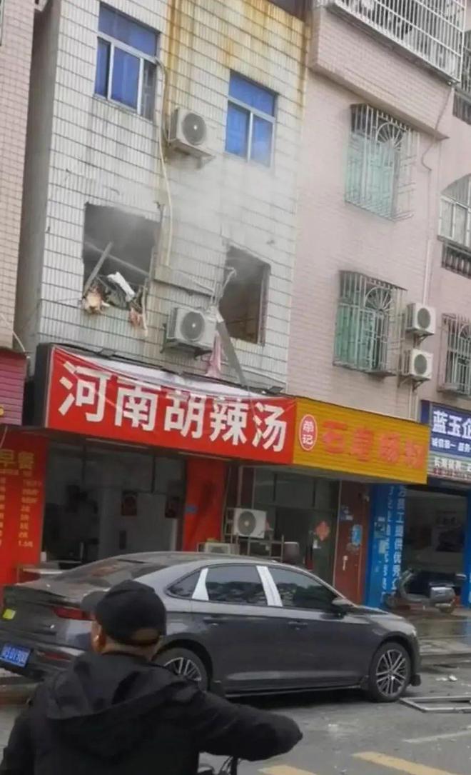 东莞塘厦：出租屋突发爆炸幸无人受伤(图1)