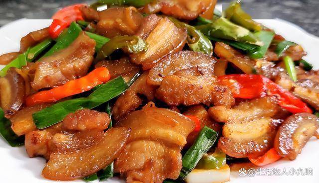 川菜的麻辣魔法与湘菜的酸辣魅力湘菜和川菜哪个更好吃?(图3)