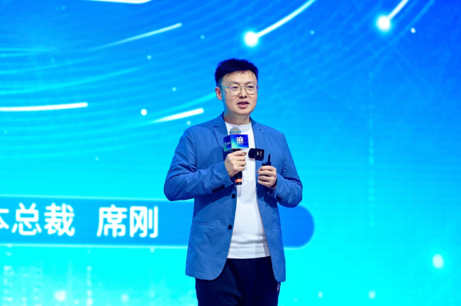 超110w人观看草根知本合伙人之夜“磨”出消费品行业新未来_中华网(图3)