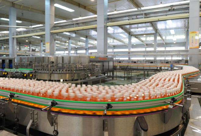 九游娱乐:中国食品饮料龙头确定:东鹏第10伊利第8农夫山泉第3(图1)