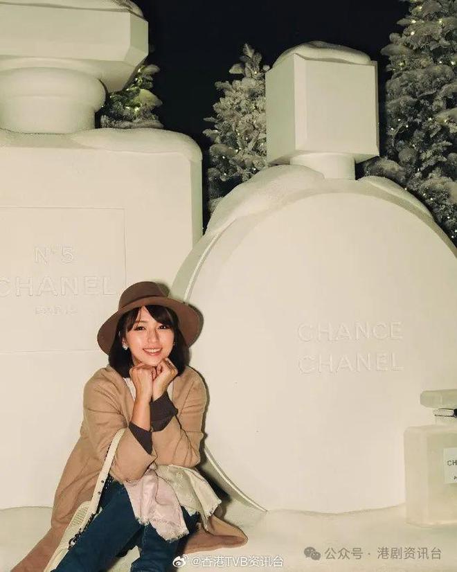 九游娱乐：“TVB宅男女神”转型做KOL赚到风生水起！嫁有钱老公身价曝涨(图4)