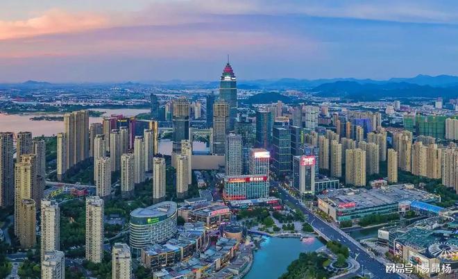 24年GDP前五名:四川64万亿排第五山东第三江苏有望第一(图6)