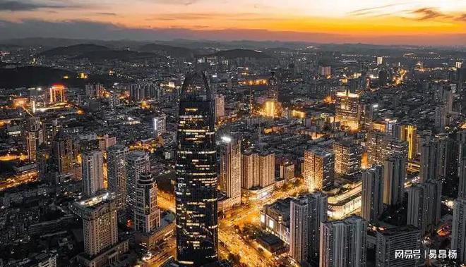 24年GDP前五名:四川64万亿排第五山东第三江苏有望第一(图7)