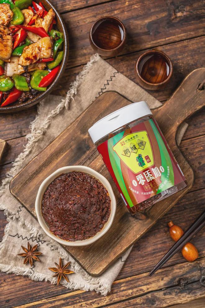 九游娱乐：溯光·2024创新百味榜丨鹃城牌：三百年老字号焕新升级之路(图4)