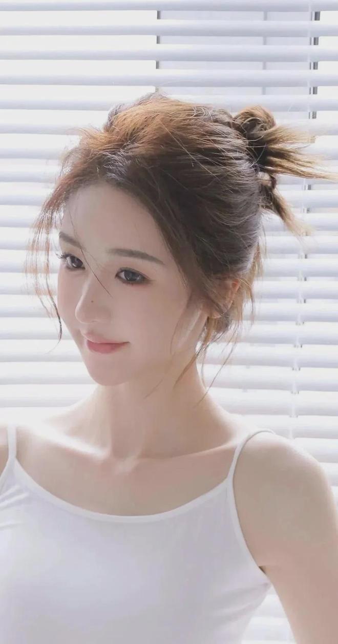 夜间直播app真人秀下(图1)