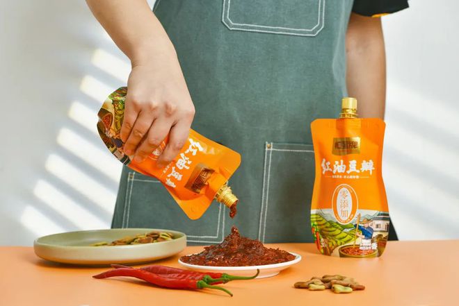 有颜又有料恒星率先推出挤挤装零添加豆瓣酱！(图5)