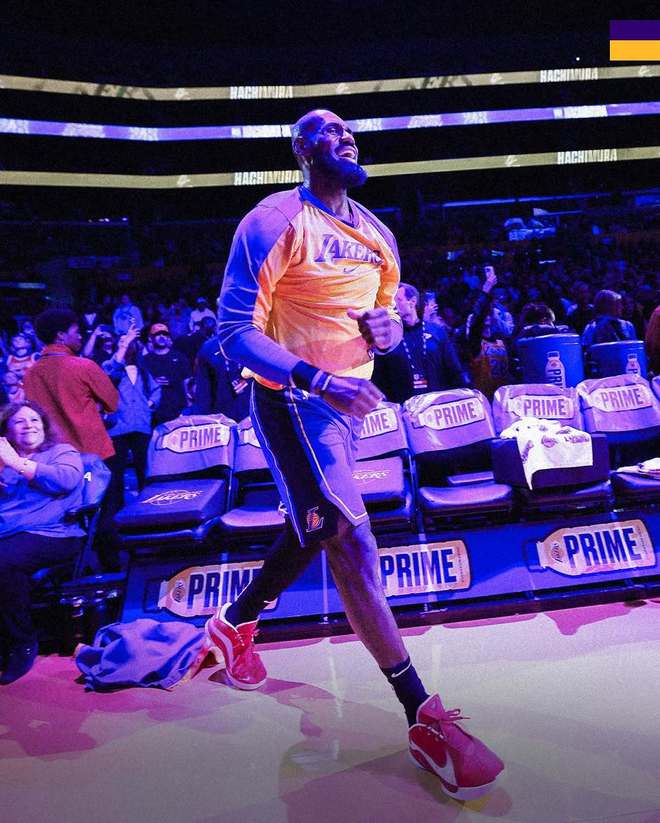 胜老鹰+4喜临门！湖人有20年那味了下一步交易决定詹眉能否夺冠(图11)