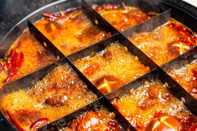 九游娱乐文化：调味品大变局从单一走向复合(图3)