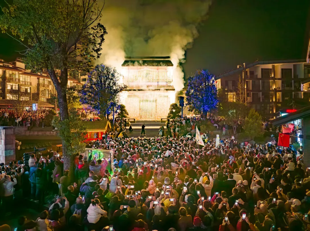 九游娱乐：江西明月山：用节日营销点燃2025年文旅新热潮(图8)