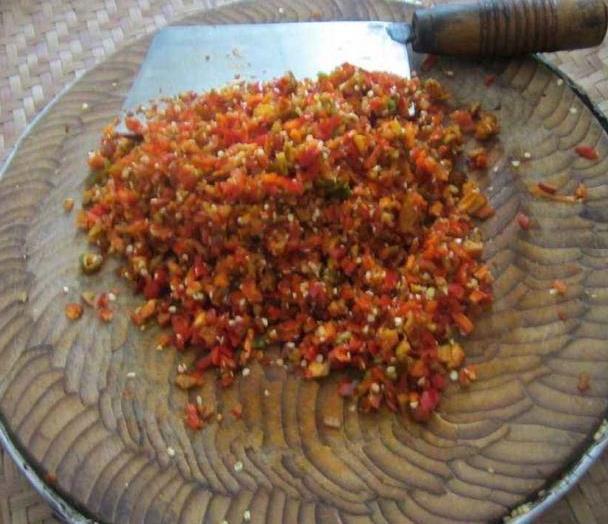 豆瓣酱别再花钱买了！教你3步自制干净又卫生吃着很放心(图2)