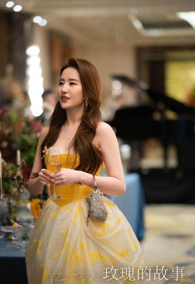 九游娱乐文化:2024最好的10部国产剧:《边水往事》排第3《玫瑰的故事》排第10(图4)