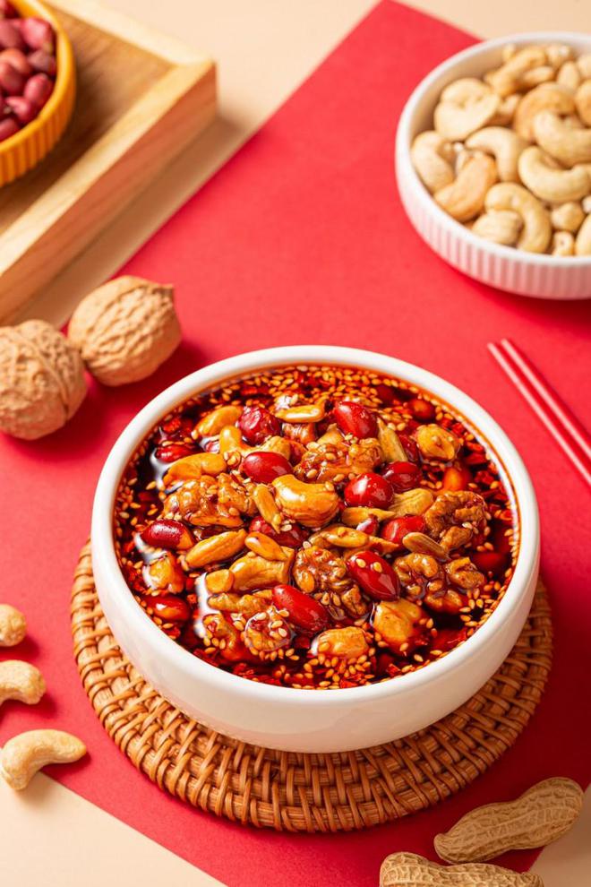 饭扫光坚果油辣子0添加健康美味一瓶承包你的三餐(图3)