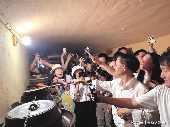 岳阳这家生态工厂火出圈百余记者解锁“绿色密码”(图1)