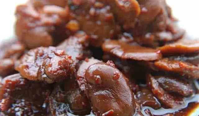 4斤辣椒3斤油教您做最正宗的豆瓣酱香气醇厚放几年都不坏(图2)