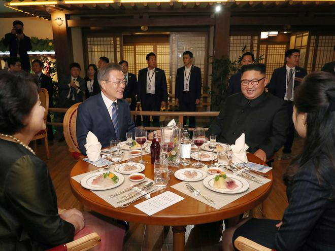 在金正恩治理下朝鲜人日常三餐都吃些啥？米饭、泡菜、大酱汤(图8)