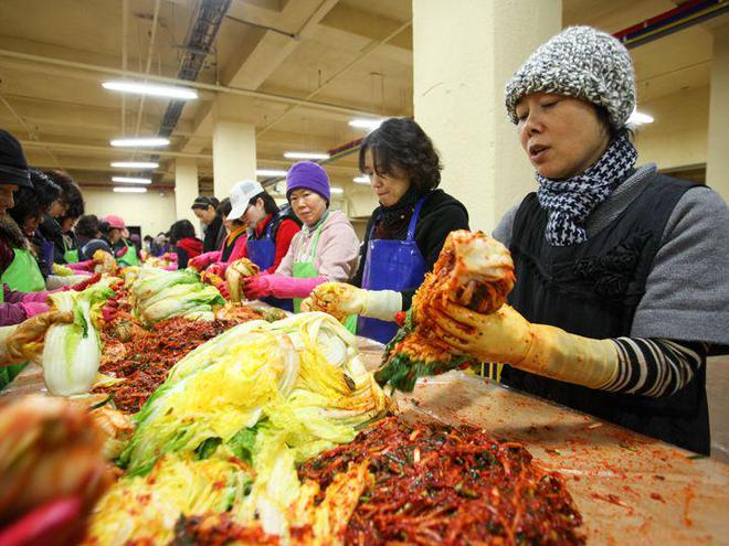 在金正恩治理下朝鲜人日常三餐都吃些啥？米饭、泡菜、大酱汤(图3)