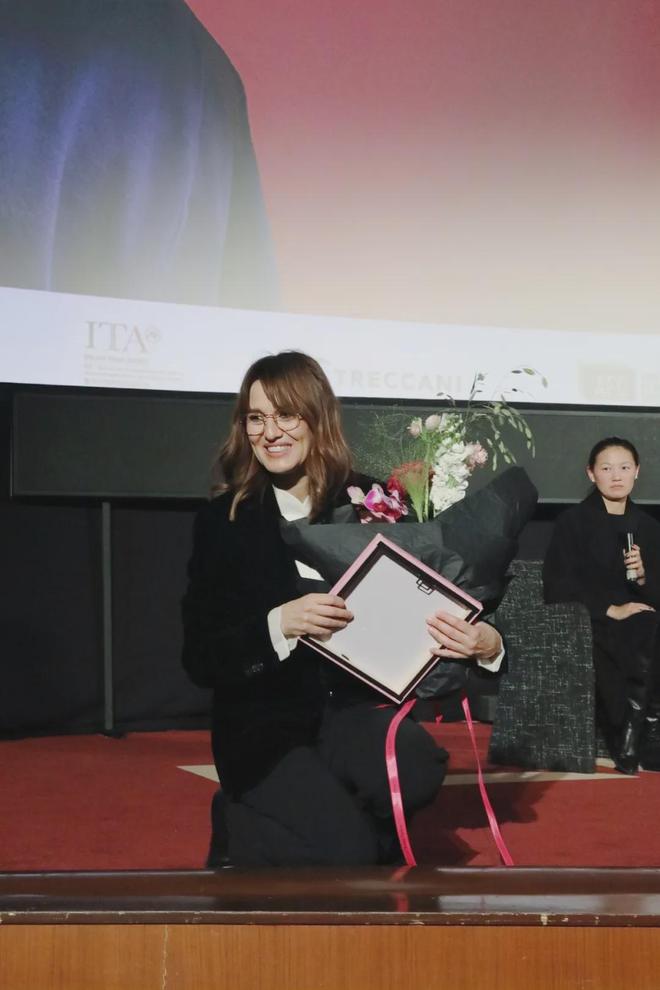 导演首作豆瓣评分94她还在创造新的历史！(图15)