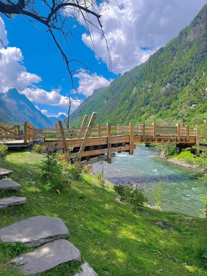 四月去四川五天参团要多少钱两个人去四川旅行5日游价钱(图4)