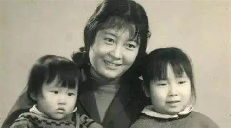 九游娱乐文化：马丽主演热搜第一！从街头摊贩到年入60亿她活成一代传奇(图5)