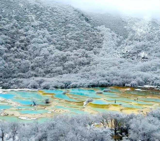 九游娱乐文化：四川5-9月跟团旅游攻略四川五日游最佳路线小白可直接冲！(图4)