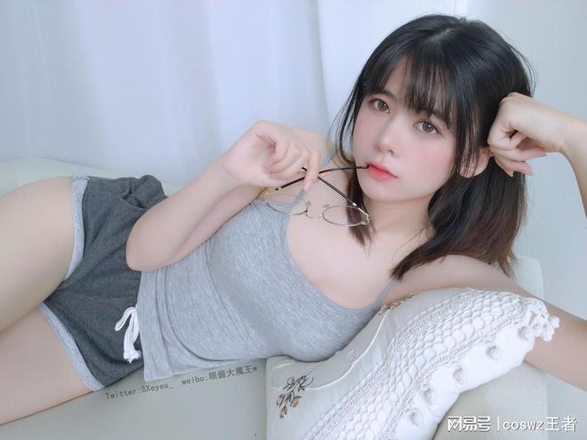 眼酱大魔王w超精美cosplay美图-cos写真套图合集(图2)