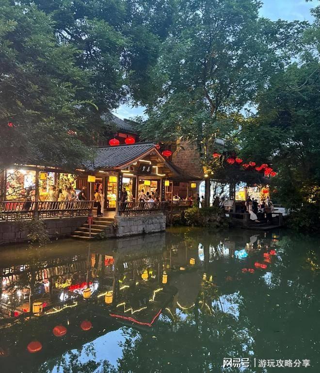 九游娱乐：四川三日游四川旅游景点推荐适合带孩子亲身经历！(图1)