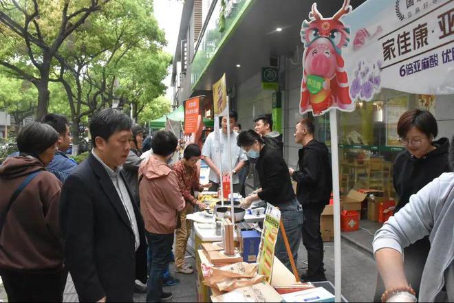 光明牛奶、六月鲜调味品、东北玉米……家里常备的好物这里有优惠(图1)