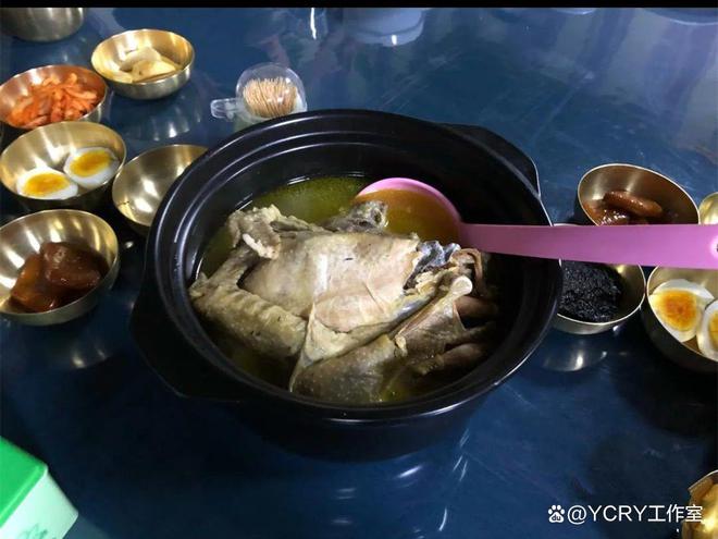 九游娱乐文化：朝鲜美食之旅：平壤至咸兴的味蕾探索(图5)