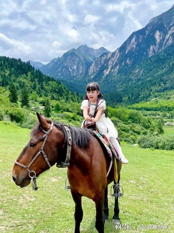 去四川旅游旅游需要带什么必备物品成都路线图_建议收藏(图1)