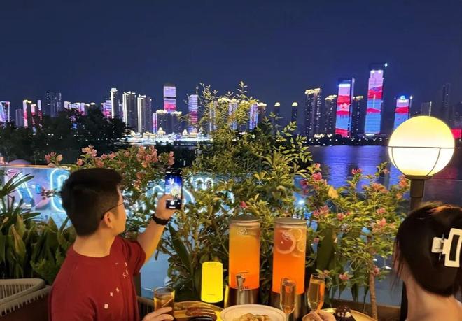 九游娱乐文化：五一去长沙旅游吃了顿湘菜有5点值得点赞全是真心话(图6)