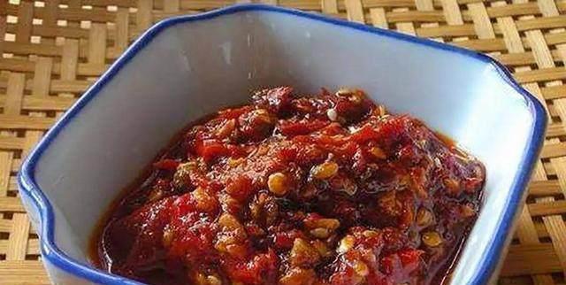 妈妈们做的豆瓣酱任何山珍海味都比不了的美味(图3)
