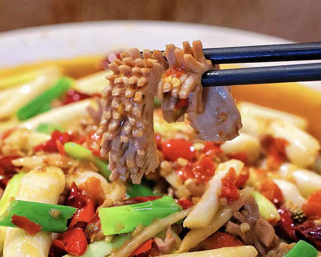 90年代的老馆子一道“香酥肥肠”惊艳了多少岁月！(图7)