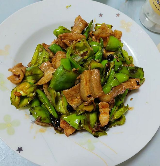 冬季午餐推荐：4道菜搭配一主食温暖你的味蕾！(图1)