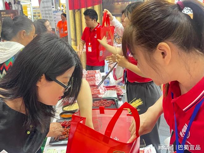 聚焦重庆良之隆盛会巴蜀宜品小香肠的魅力绽放(图5)