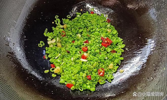 空心菜的做法最好吃直接这样素炒酸辣爽口开胃下饭(图4)