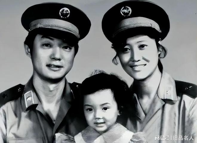 车晓离婚13年：热衷美食、化妆活成了中年少女视婚姻为奢侈品(图8)