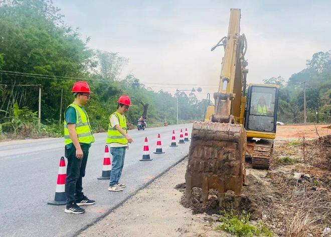 开工！玉林一县二级路扩建途径多个乡镇……(图2)